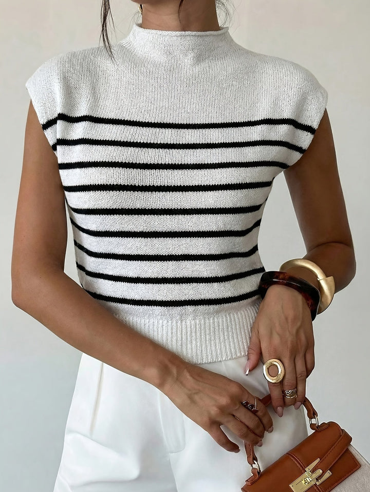 Tamsin | Top z Mock Neck i Krótkim Rękawem