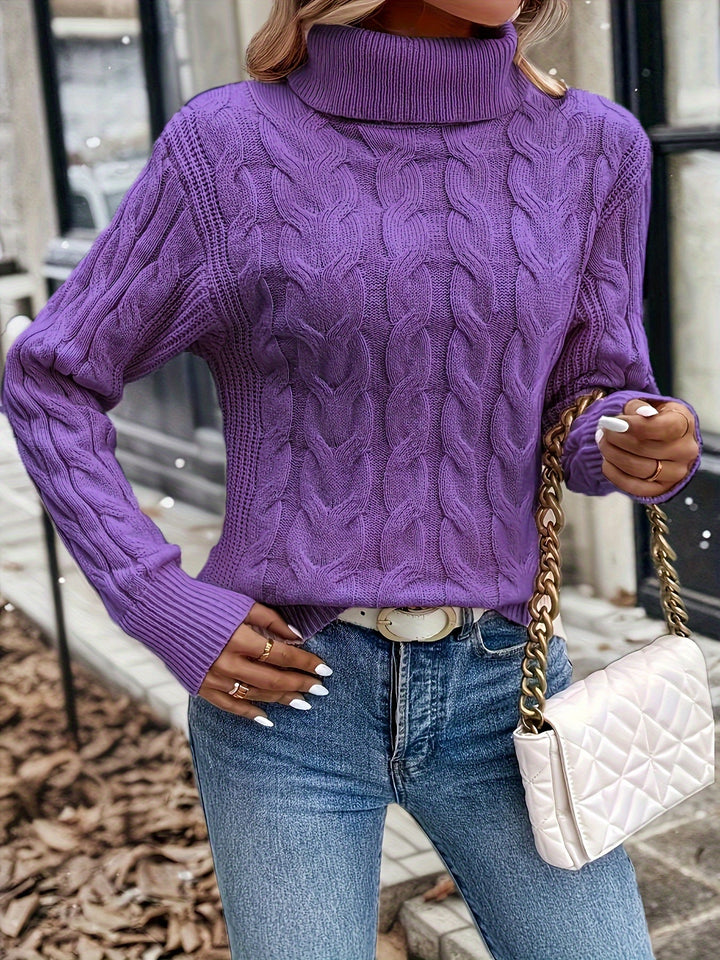Naomi | Sweter z golfem plecionym