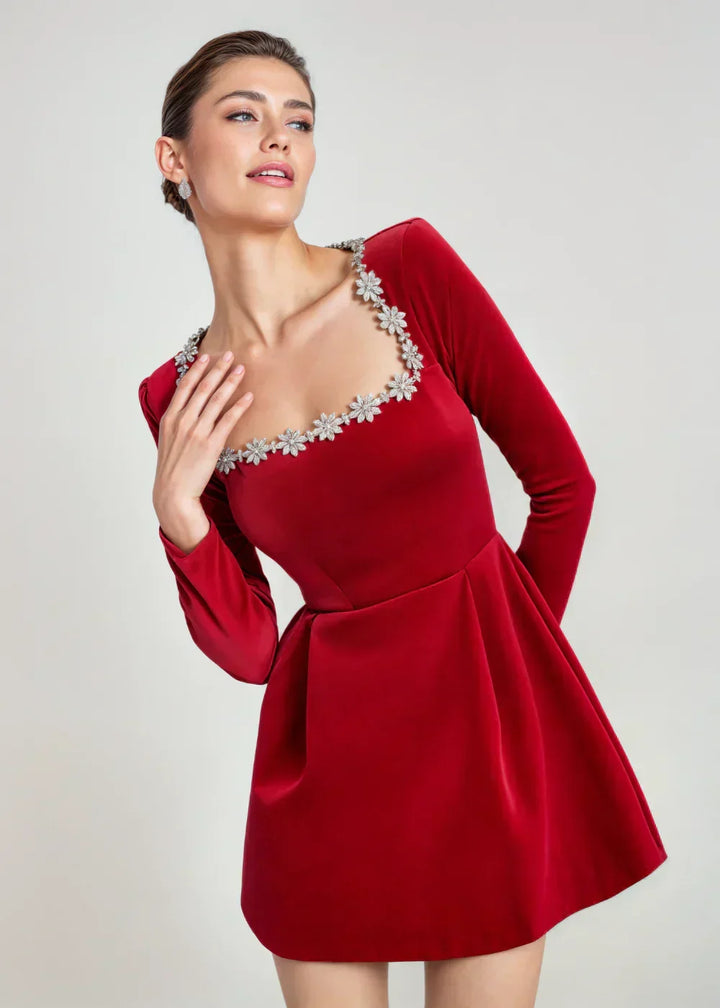 Lucinda | Elegancka Mini Sukienka z Aksamit