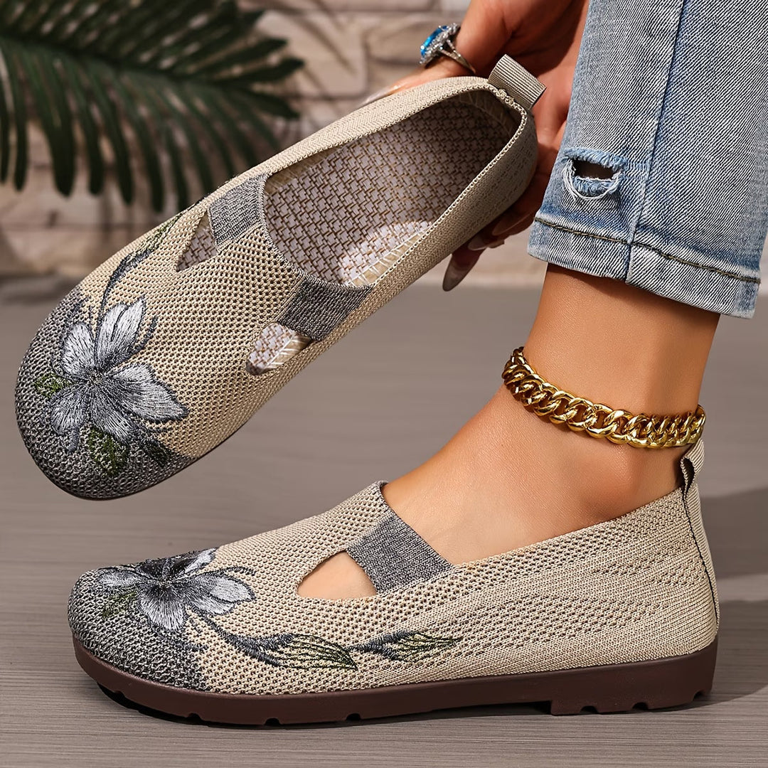 Linnea | Stylowe Kwiatowe Retro Sandały