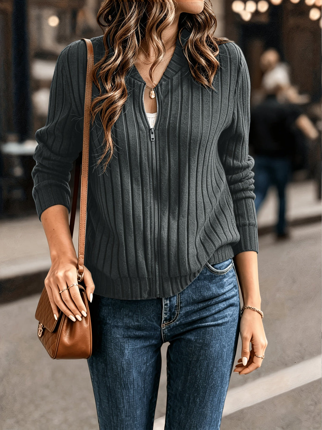 Sloane | Elegancka kurtka z ribbowanym zamkiem
