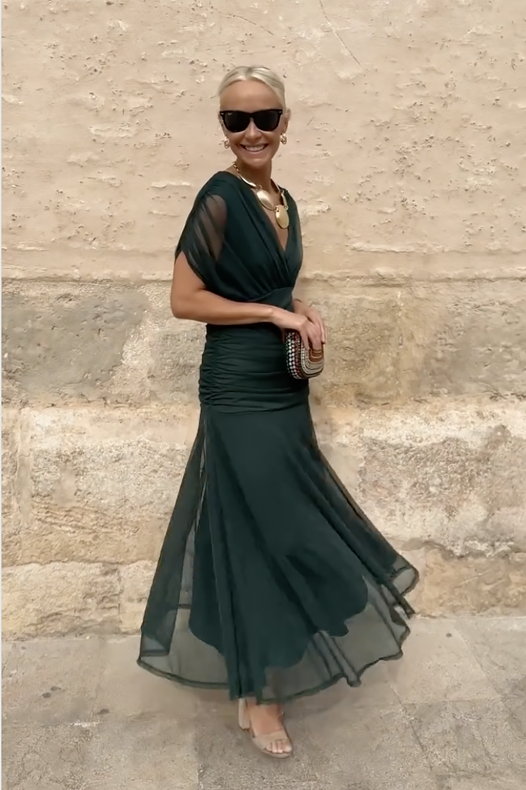Philippa | Elegancka Sukienka Maxi na Przyjęcie z Dekoltem w Serek