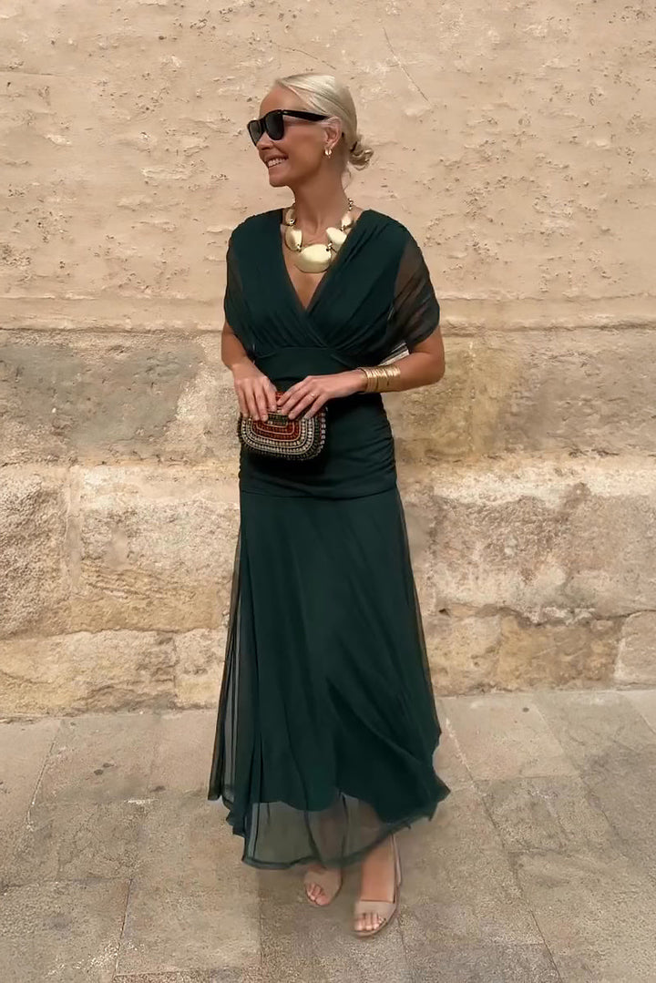 Philippa | Elegancka Sukienka Maxi na Przyjęcie z Dekoltem w Serek