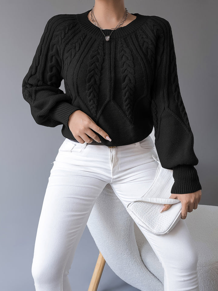 Maren | Gruby sweter z splotem w warkocze