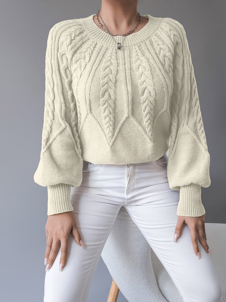 Maren | Gruby sweter z splotem w warkocze