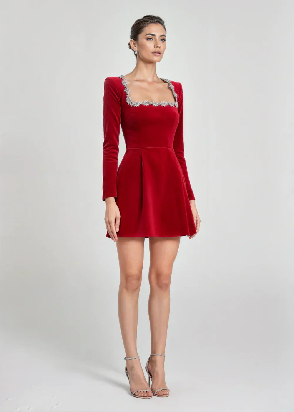 Lucinda | Elegancka Mini Sukienka z Aksamit