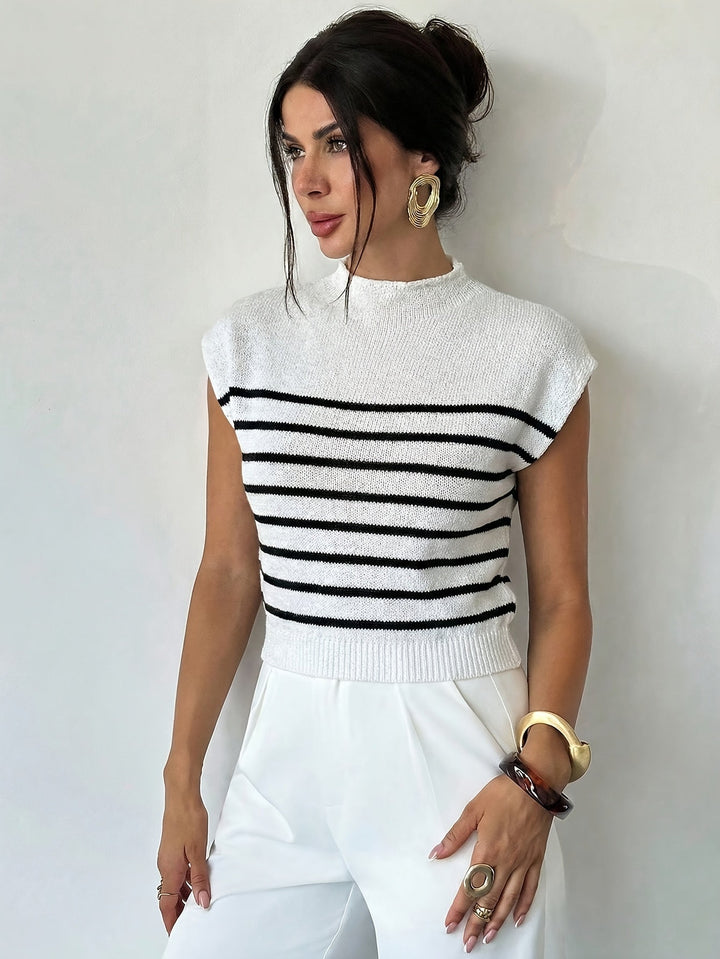 Tamsin | Top z Mock Neck i Krótkim Rękawem