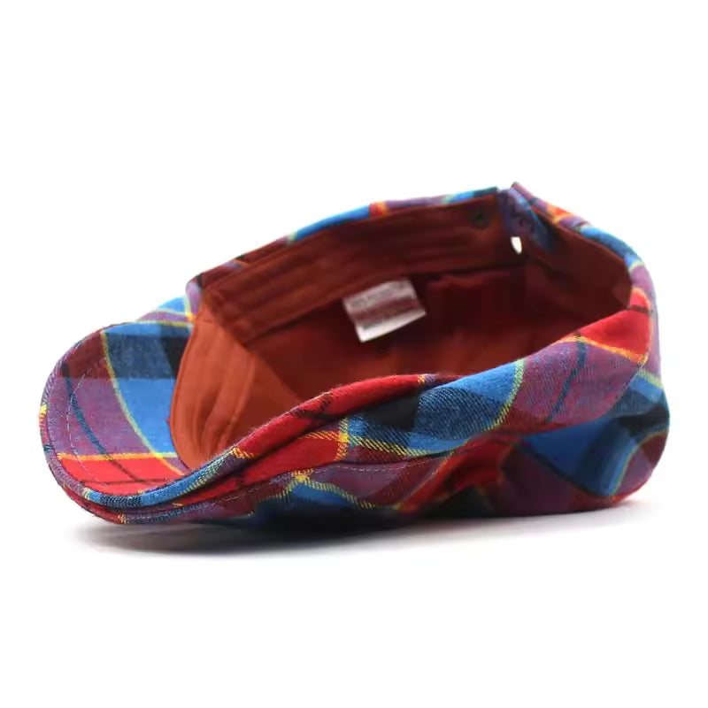 Oliver | Klasyczna Czapka w Kratę Tartan