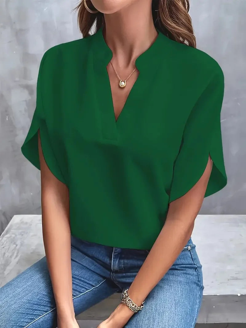 DELIA | MIĘKKA ELEGANCKA BLUZKA Z DEKOLTEM W SERCIE