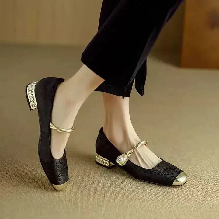 Daisy | Vintage Sandały z Plecionym Ramiączkiem z Perłami