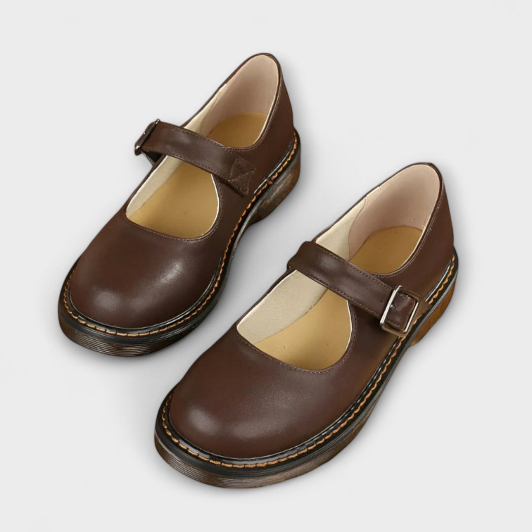 Matilda | Klasyczne Buty Mary Jane z Klamrą