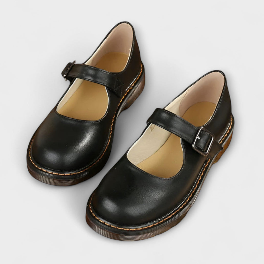 Matilda | Klasyczne Buty Mary Jane z Klamrą