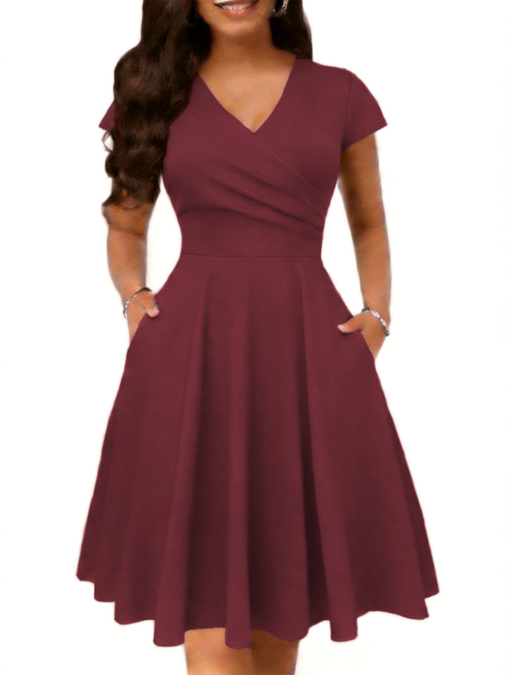 Nadine | Elegancka Kwiatowa Sukienka Midi