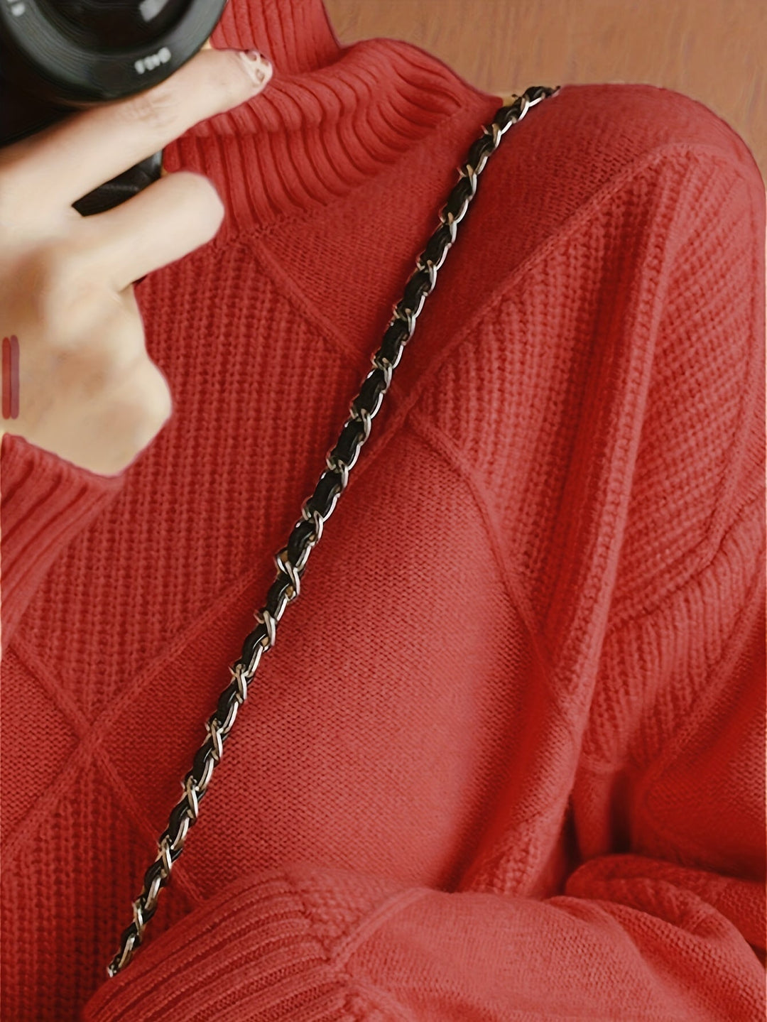 Freya | Sweter z teksturowanym golfem