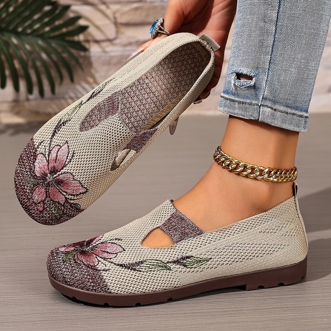 Linnea | Stylowe Kwiatowe Retro Sandały