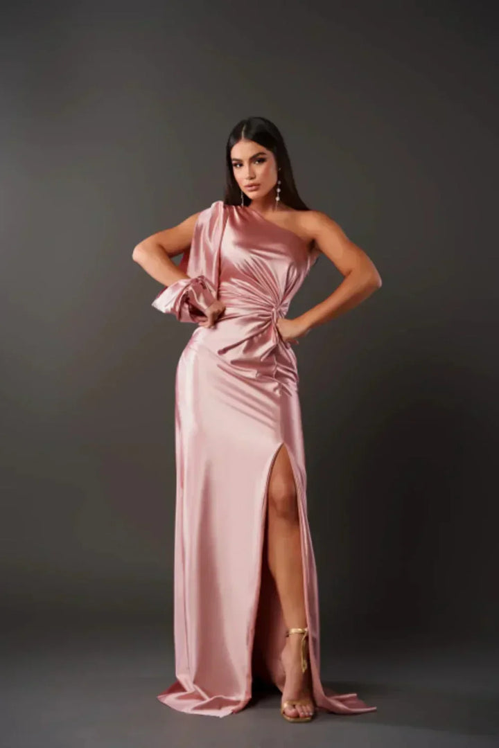 Sarah | Elegancka Maxi Sukienka na Jedno Ramię