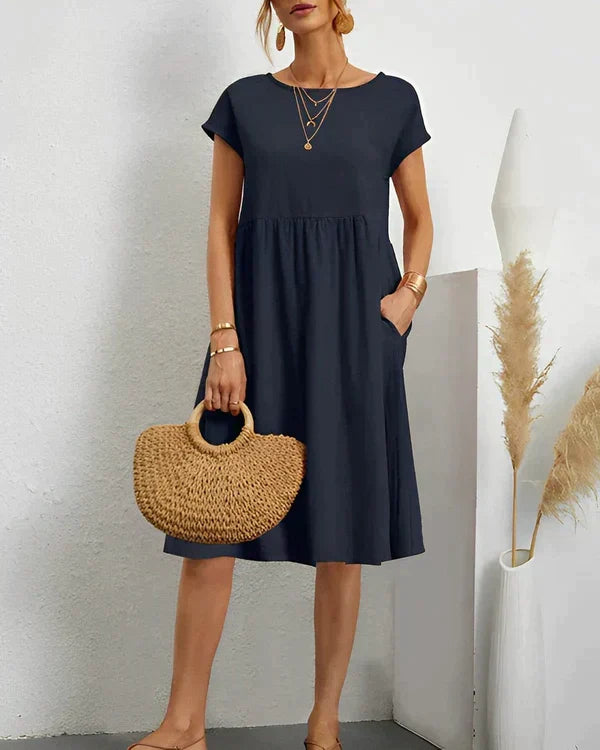 JACQUELINE | ELEGANCKA SUKIENKA Z OKRĄGŁYM DEKOLETEM